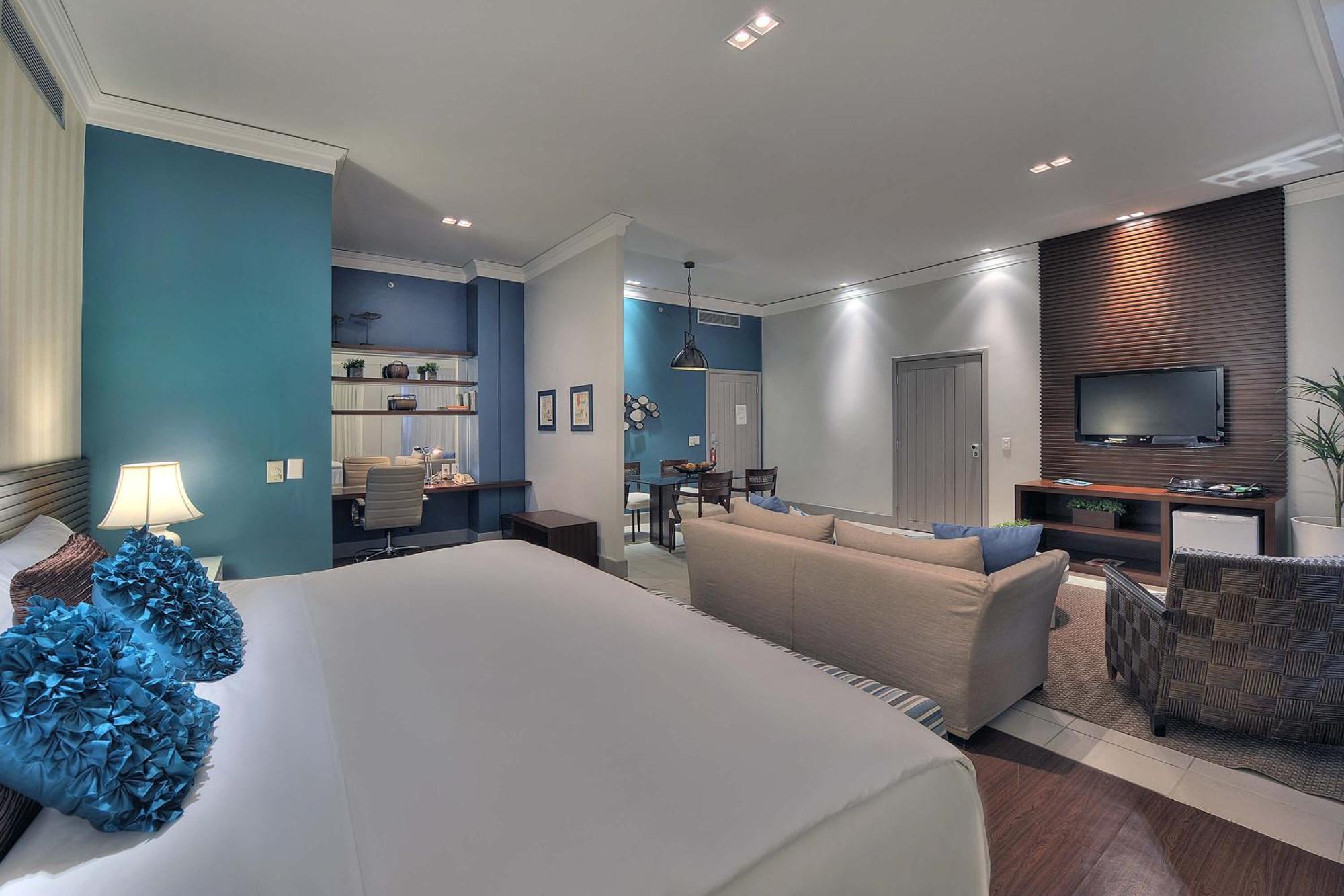 Hotel Deville Prime