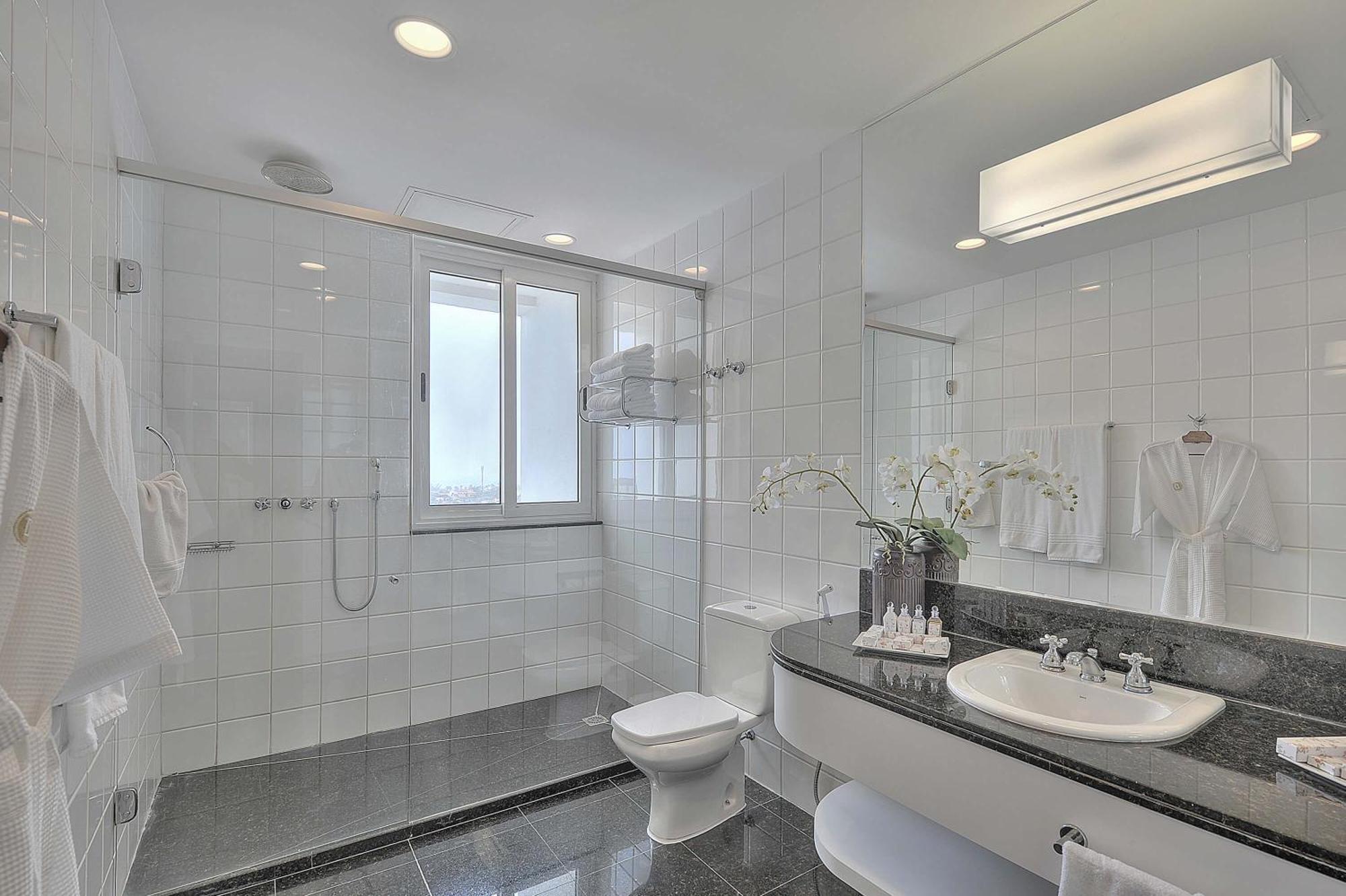 Hotel Deville Prime 5*